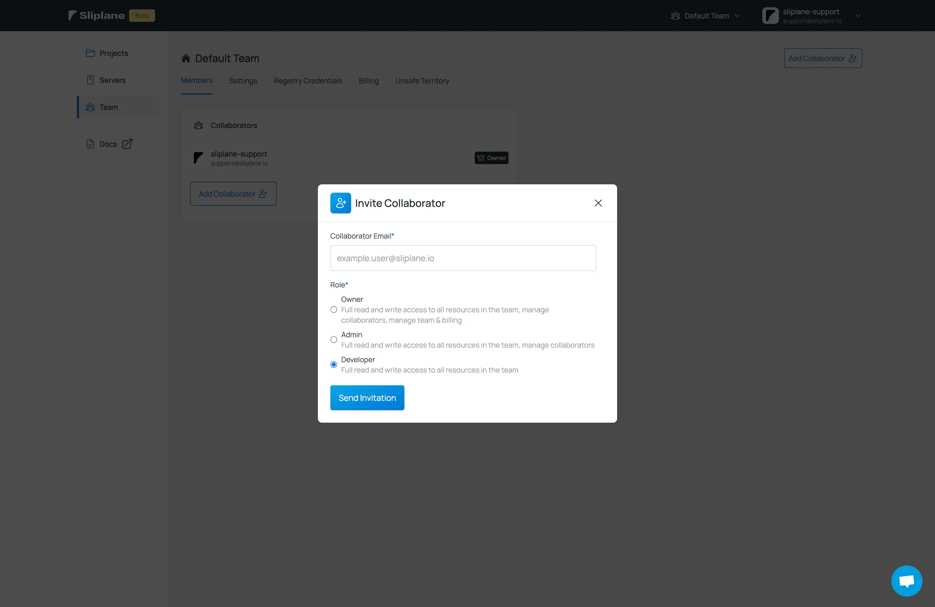 Sliplane App Screenshot des Einladungsdialogs für Mitarbeiter
